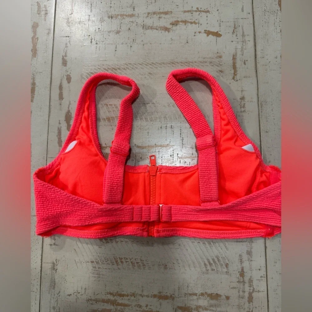 Xhilaration Zipper Bathing Suit Top